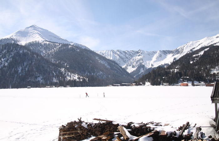 Umgebung im Winter um den Hackei Hof in Achenkirch am Achensee in Tirol